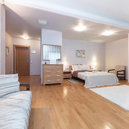 Jūrkalne Room In Guest Room - Valensija - Large Suite מראה חיצוני תמונה