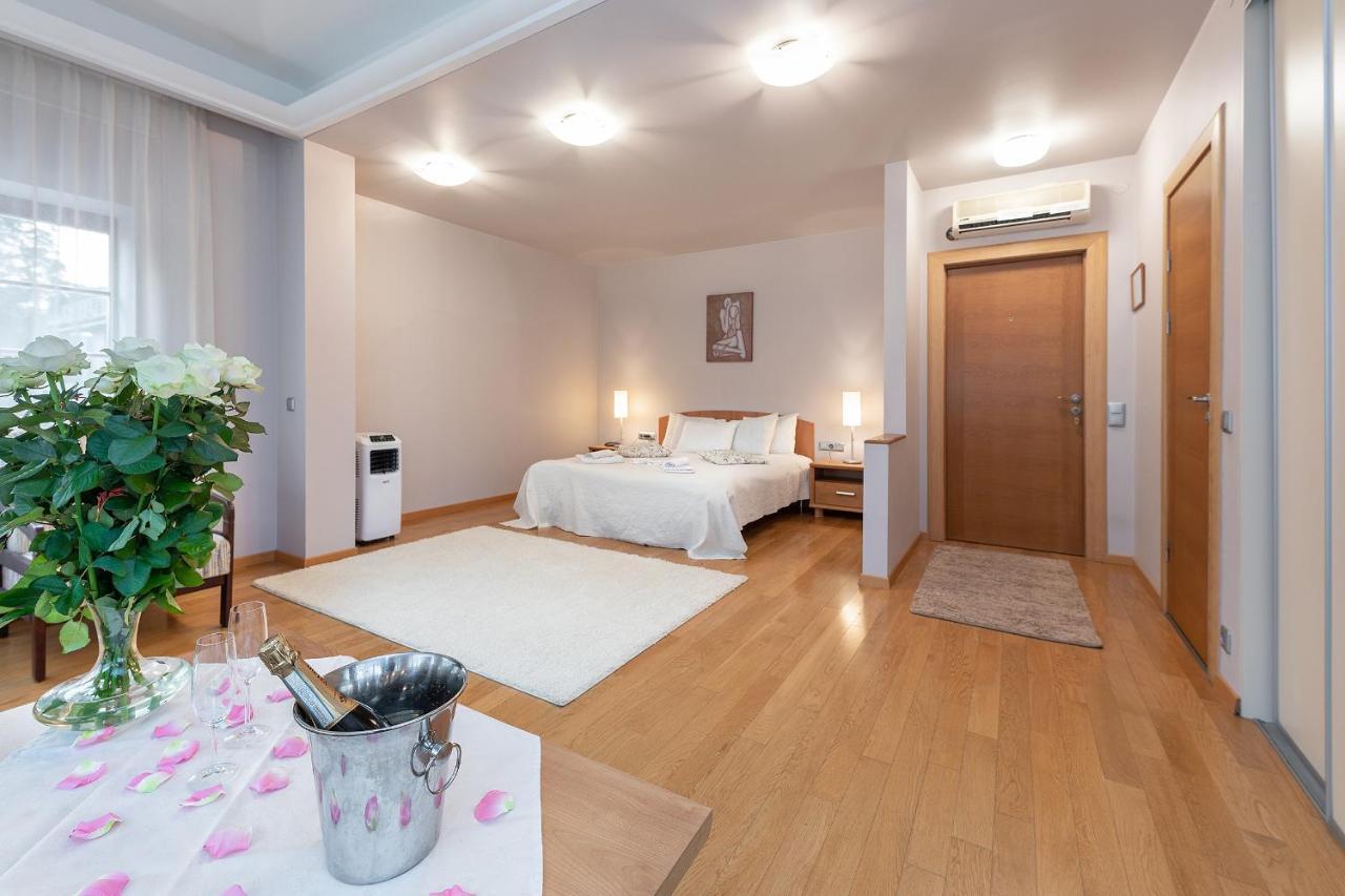 Jūrkalne Room In Guest Room - Valensija - Large Suite מראה חיצוני תמונה